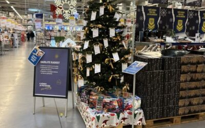 Zákazníci a zaměstnanci velkoobchodu makro ČR zpříjemnili Vánoce více než tisícovce dětí a seniorů napříč republikou